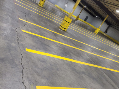 Cargo wearhouse lines